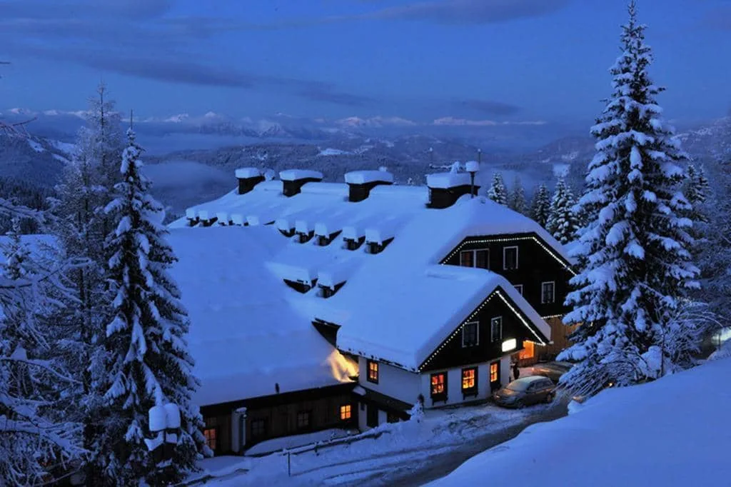 Hotel Alpenhotel Marcius 3*