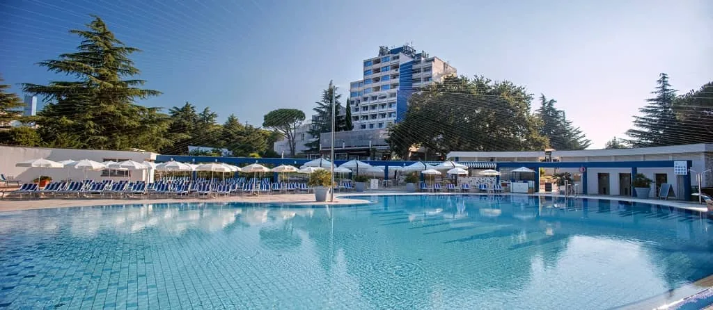 Hotel Valamar Diamant 4*