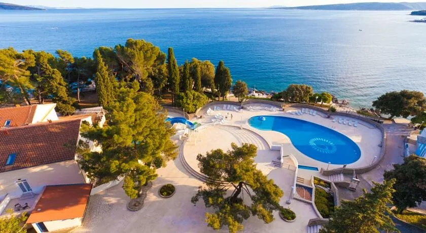 Krk, Hotel Dražica 3*/dep. Villa Lovorka i Tamaris 3*, FM -10% do 28.2.2026.