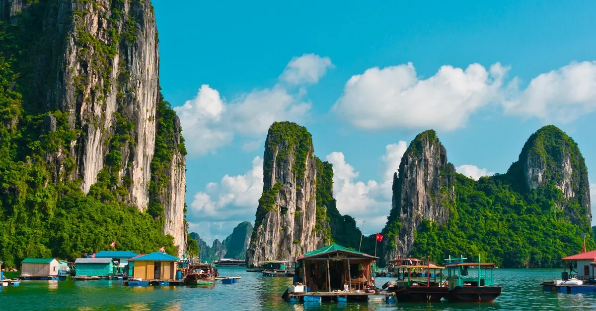 Vijetnam i krstarenje zaljevom Halong bay luksuznim brodom - Mondo premium 2026.