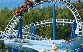 Nočni Gardaland