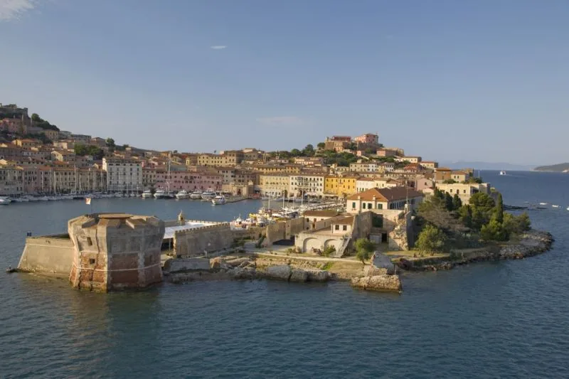 Otok Elba – malo aktivno, malo ležerno