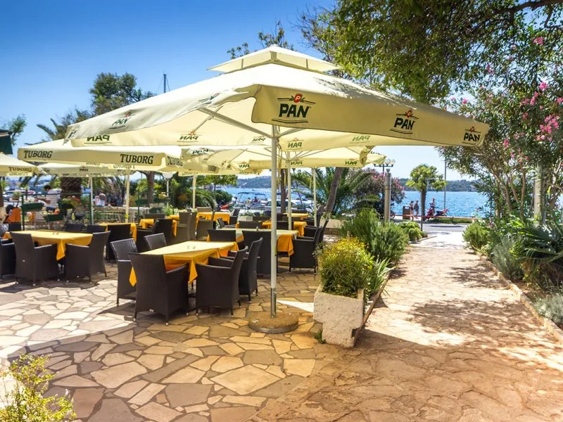 Hrvatska, Šibenik, Hotel Jadran – galerija 2