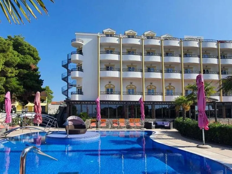 Hrvatska, Vodice, Hotel Miramare