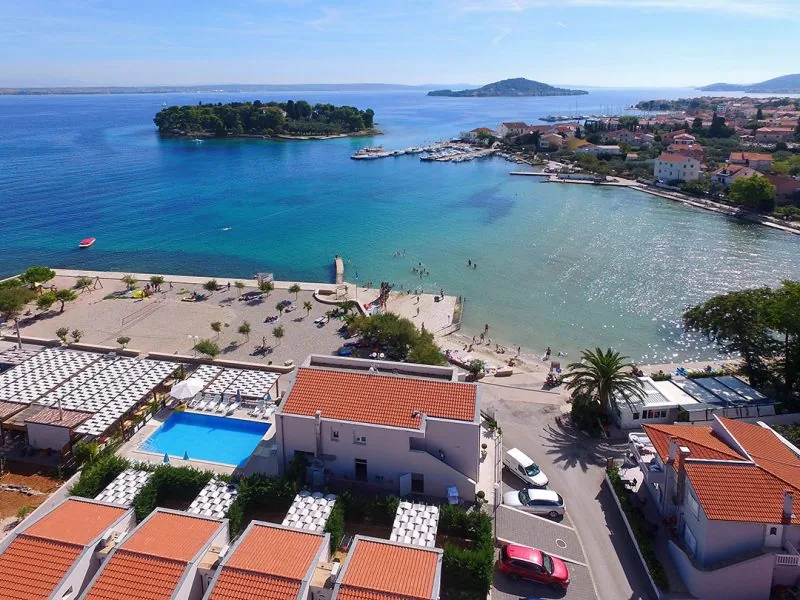 Hrvatska, otok Ugljan, Preko, Apartmani Vile Dalmacija