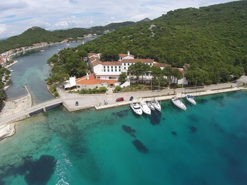 Hrvatska, otok Lastovo, Ubli, Hotel Solitudo